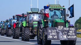 ‘War against humanity’: Netherlands to shut down 3,000 farms